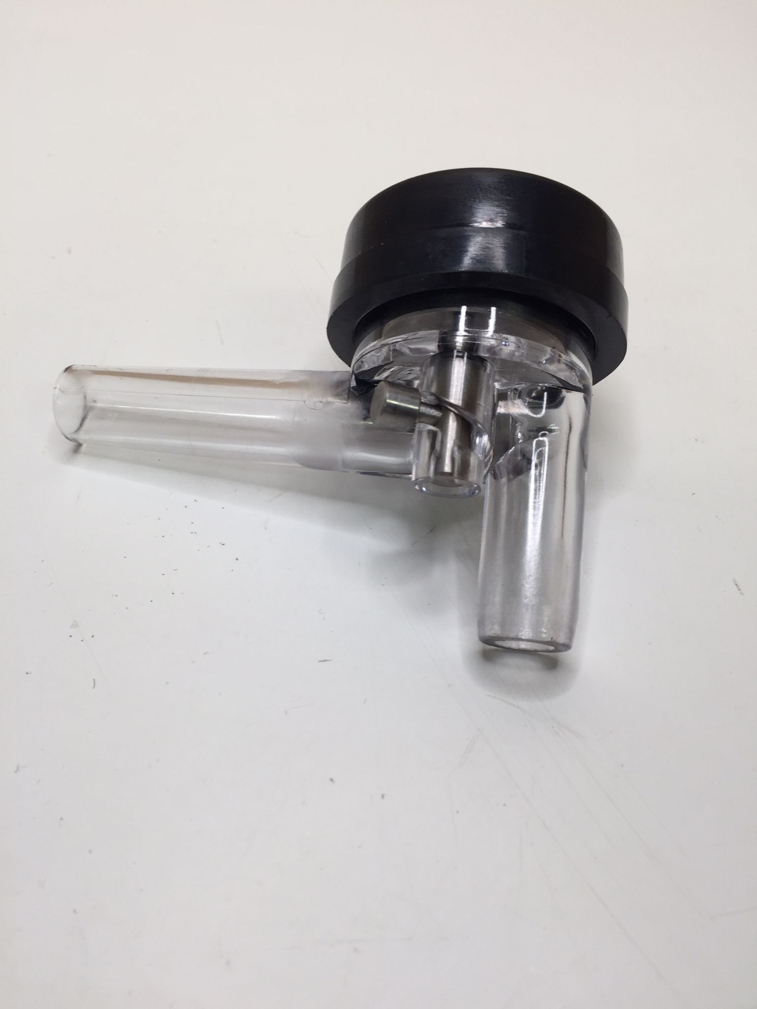 Colector de llave manual para punto de ordeño de cabras y ovejas - IGORMA Canarias