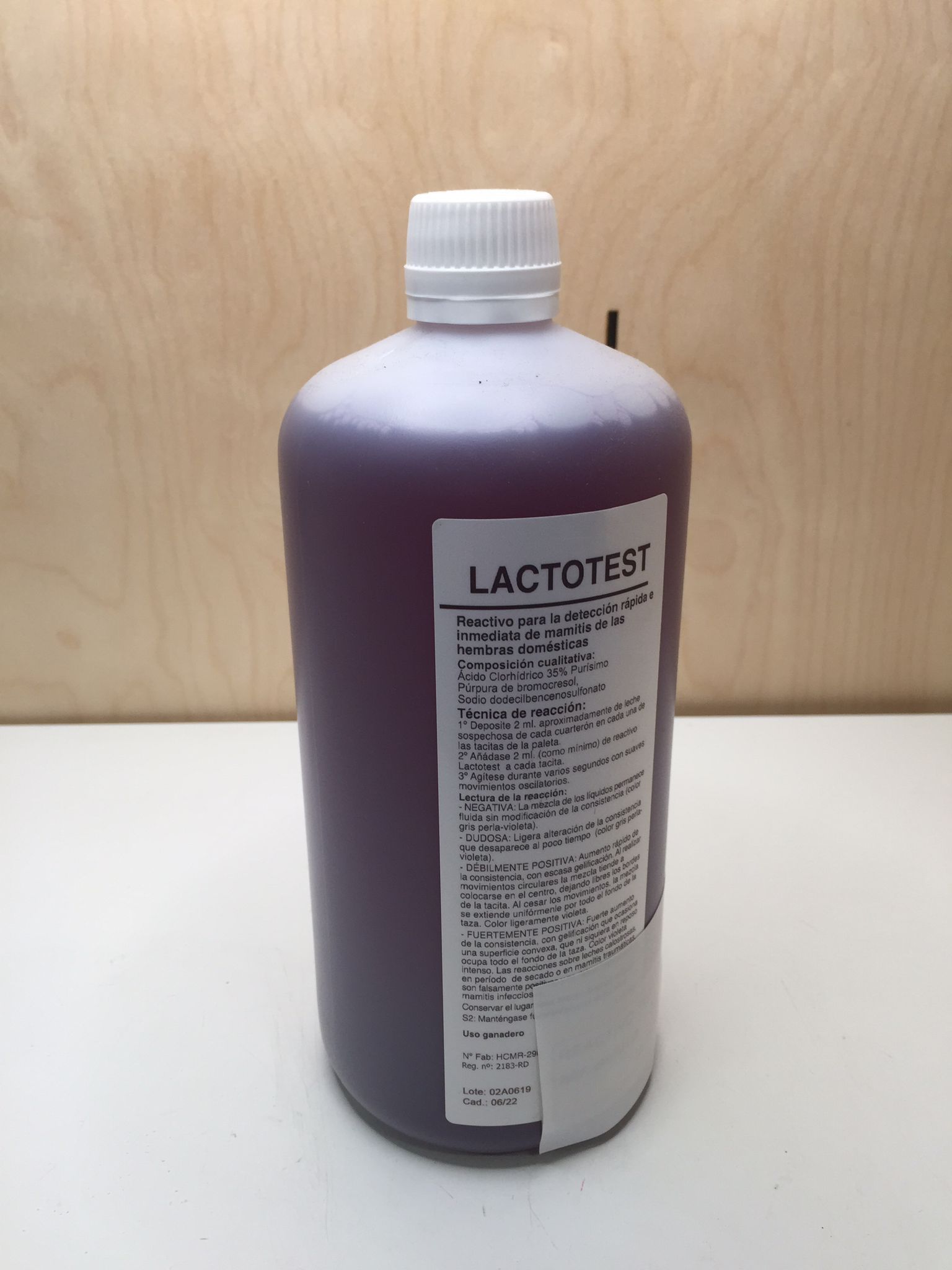 Líquido reactivo de 1 litro para test rápido de mamitis y control de mastitis - IGORMA Canarias