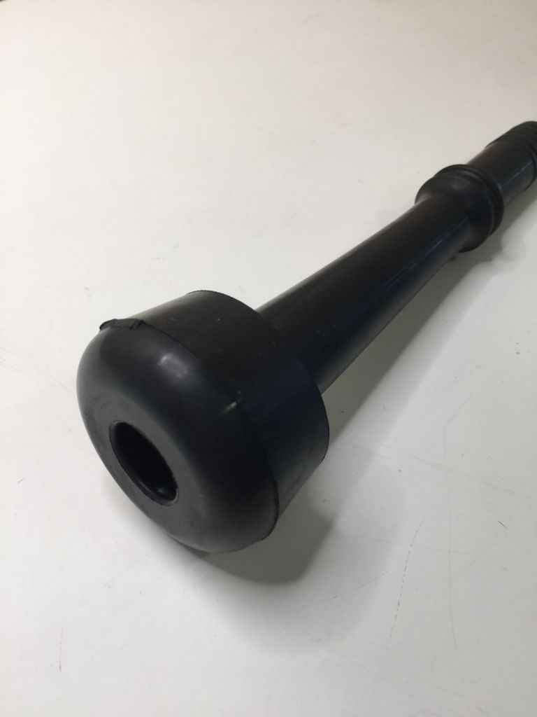 Pezonera de caucho negro de 187mm para cabras y ovejas - IGORMA Canarias